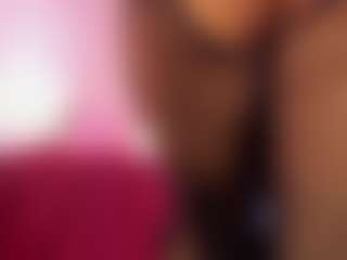 Live cam show with Nina Vega - BBW on xDating