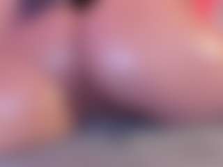 Live cam show with Nina Vega - College Brown Hair on Camsoda