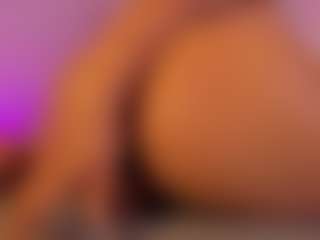 Live cam show with Nina Vega - Brown Hair Teen (18+) on Camsoda