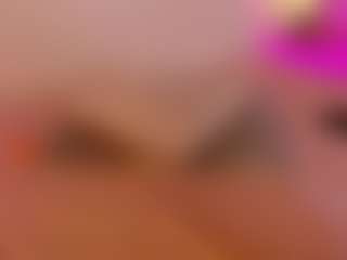 Live cam show with Nina Vega - Fingering on StripNow