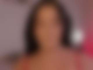 Live cam show with Nina Vega - Shaved Pussy on eurowanks.com