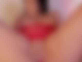 Live cam show with Nina Vega - Cum Curvy on friskycurves.com