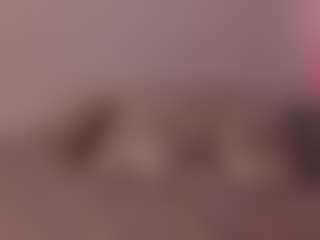 Live cam show with Nina Vega - Brown Eyes on UwU Esports