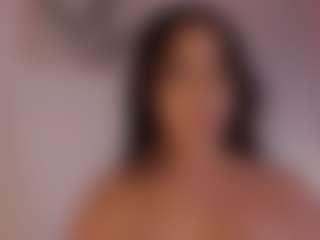 Live cam show with Nina Vega - Dildo on Camsoda