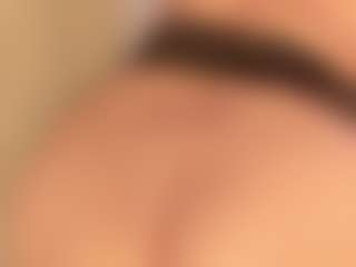 Live cam show with Nina Vega - Cum on Camsoda