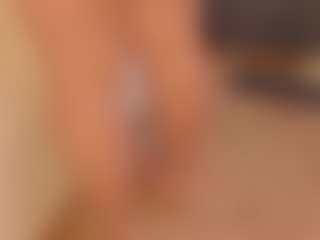Live cam show with Nina Vega - Hairy Pussy Teen (18+) on Ass Tok