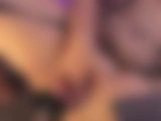 Live cam show with Nina Vega - Middle Aged on hotwifechat.live