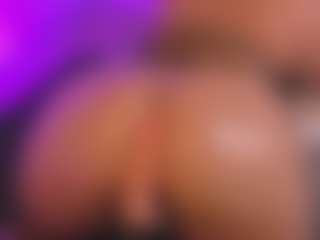 Nina Vega's Live Sex Cam Show