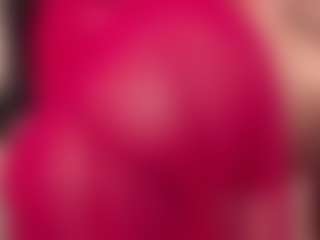 Live cam show with Nina Vega - College Curvy on Camsoda