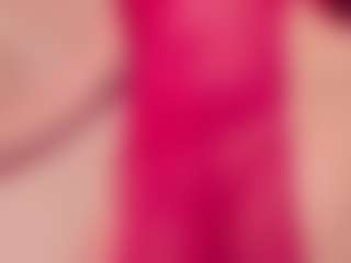 Live cam show with Nina Vega - Erotic Dance on CamClone