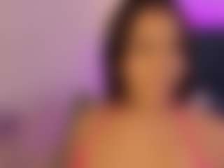 Live cam show with Nina Vega - Full Nudity on Camsoda
