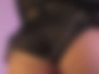 Live cam show with Nina Vega - Dirty Talk on CamClone
