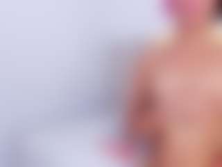 Live cam show with Selena-Holt - Gray Eyes on Dolls Live
