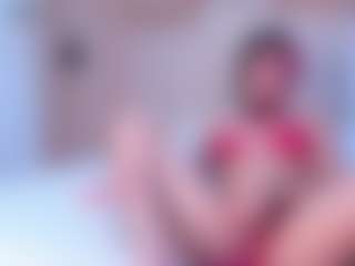 Live cam show with Selena-Holt - Gray Eyes on AdultVida.com