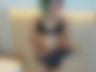 Live cam show with Selena-Holt - Red Hair on SinfulBabes