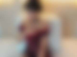 Live cam show with Selena-Holt - Gray Eyes on Camsoda