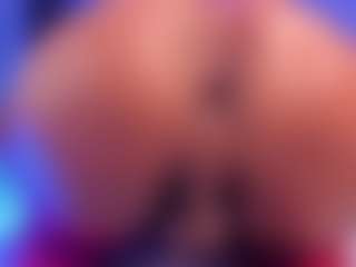 Live cam show with Tyler-204 - Blue Eyes on Free Soda