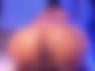 Live cam show with Tyler-204 - Brown Hair on Fit Hotties
