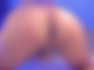 Live cam show with Tyler-204 - Armpits on slutload