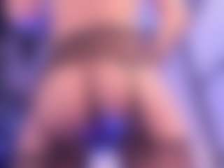 Live cam show with Tyler-204 - Sexting on AdultVida.com