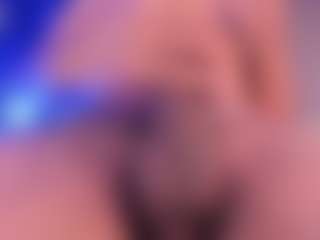 Live cam show with Tyler-204 - Smoking on xxxlivecams.org