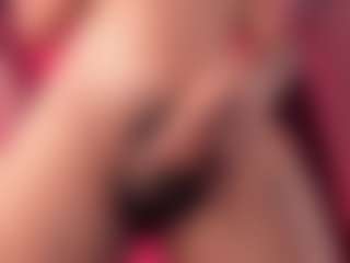 Live cam show with Tyler-204 - Ebony on Hubzter Live | colombia