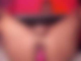 Live cam show with Tyler-204 - Bear on StripNow