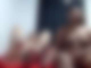 Live cam show with violetaandlucy - Tattoos on Mixed Magazine Live
