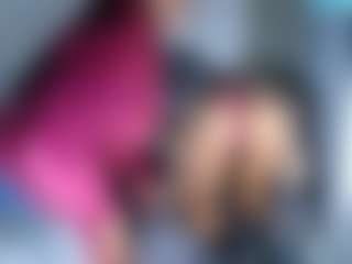 Live cam show with VixienBaddieX - Blowjob on Milfs Live
