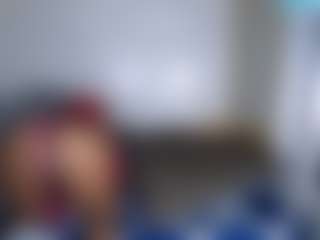 Live cam show with VixienBaddieX - Ass Clapping on CamClone