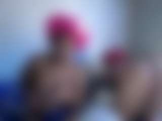 Live cam show with VixienBaddieX - Ass Bouncing on Dolls Live