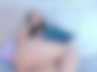 Live cam show with Zafira-Smith - Tight on Camsoda