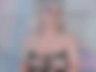 Live cam show with Zafira-Smith - Fingering on StripNow