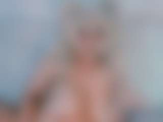 Live cam show with Zafira-Smith - Fingers on Streamer API
