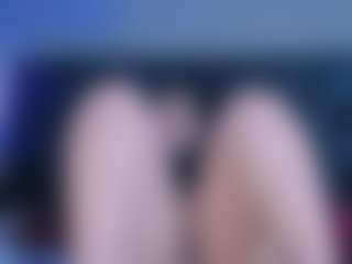 Live cam show with Zafira-Smith - New Lush on CamwithHer