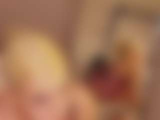 Live cam show with BarbiexChloe - Doggy on Camsoda