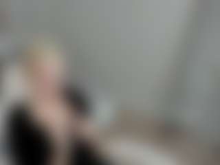 Live cam show with BarbiexChloe - Body Massage on fapnchat