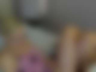 Live cam show with BarbiexChloe - Camel Toe on Gym Cam Girls