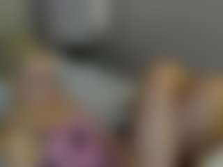 Live cam show with BarbiexChloe - Smoking on sexytreat.net