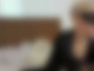 Live cam show with BarbiexChloe - Submissive on madthumbs