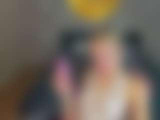 Live cam show with BarbiexChloe - Slave on parknlotfishbdy