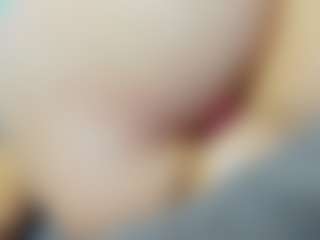 Bo0tyqueen's Live Sex Cam Show
