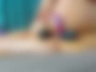 Bo0tyqueen's Live Sex Cam Show