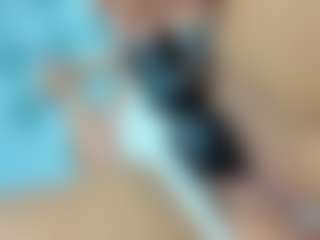 Bo0tyqueen's Live Sex Cam Show