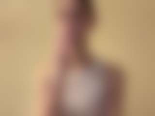 Live cam show with DeeAyhens - Raven Hair on CamClone