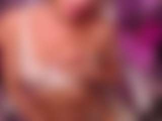 Live cam show with Fay - Mexican on TottyGirls
