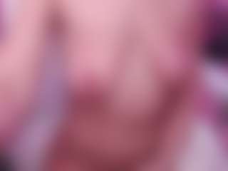 Live cam show with Fay - Middle Aged on AdultVida.com