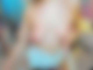 Live cam show with Fay - Athletic Middle Aged on xxxlivecams.org