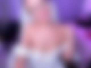 Live cam show with Fay - Skinny MILF on fapnchat