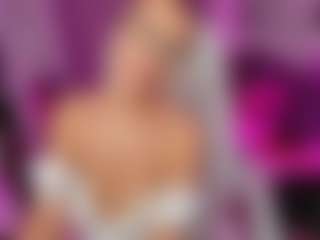 Live cam show with Fay - Submissive on Camsoda Late Night